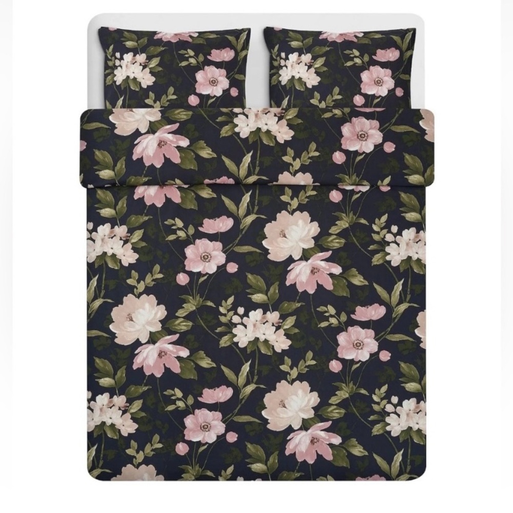 IKEA blekfryle full / queen duvet cover and two pillowcases